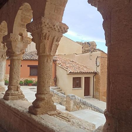 Casa Rural El Mirador De San Miguel San Esteban De Gormaz Exteriör bild